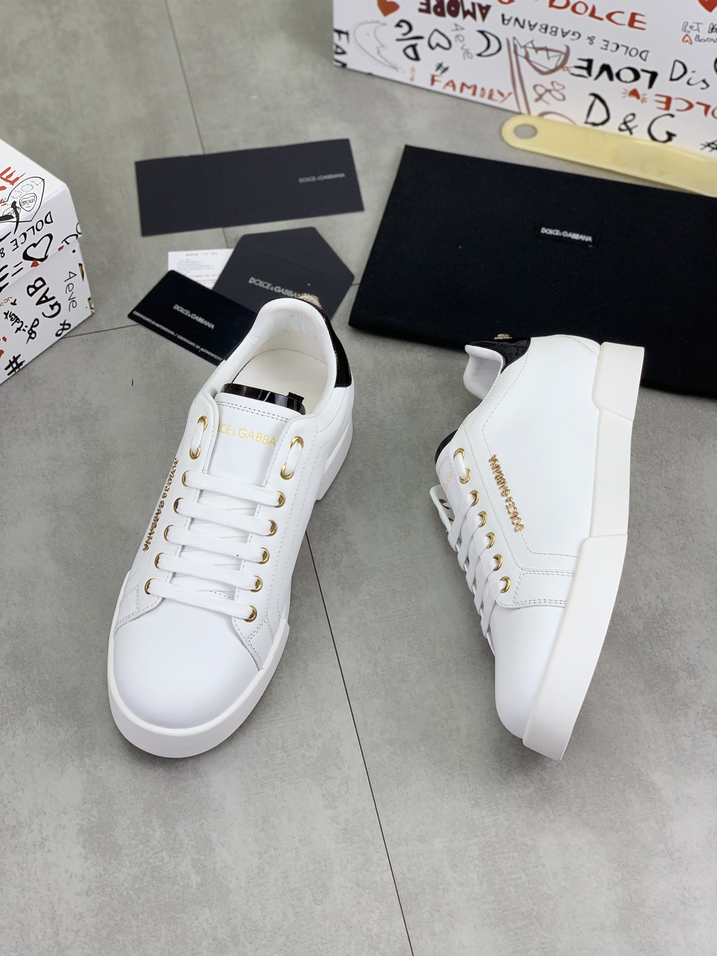olce & Gabbana shoe